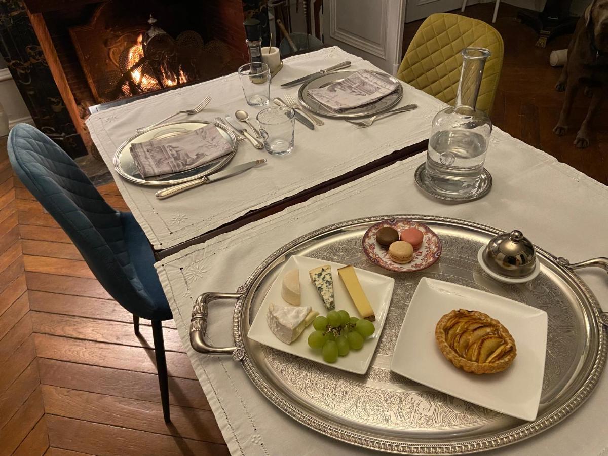 La Grande Carree Bed & Breakfast Saint-Cyr-sur-Loire Ngoại thất bức ảnh