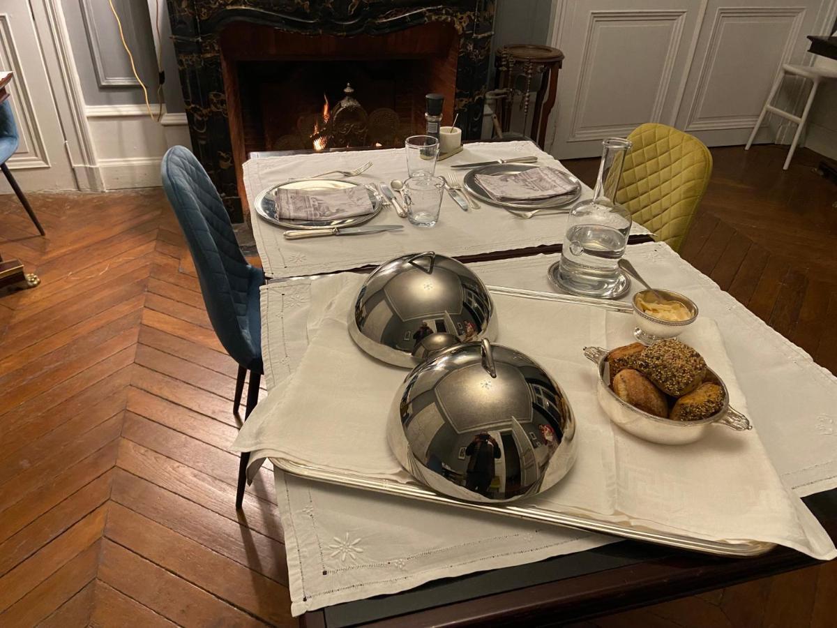 La Grande Carree Bed & Breakfast Saint-Cyr-sur-Loire Ngoại thất bức ảnh