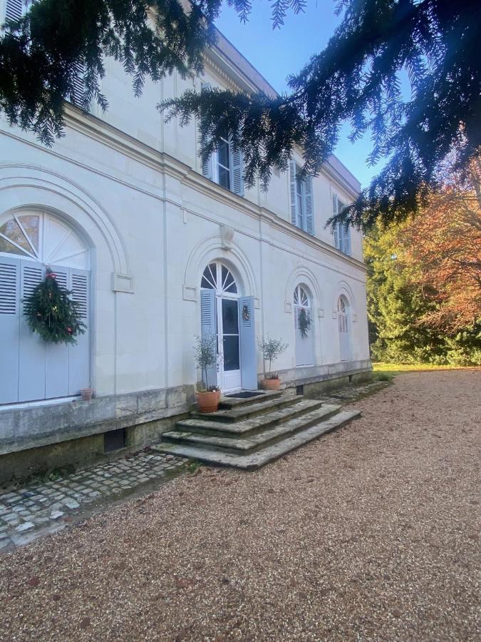 La Grande Carree Bed & Breakfast Saint-Cyr-sur-Loire Ngoại thất bức ảnh